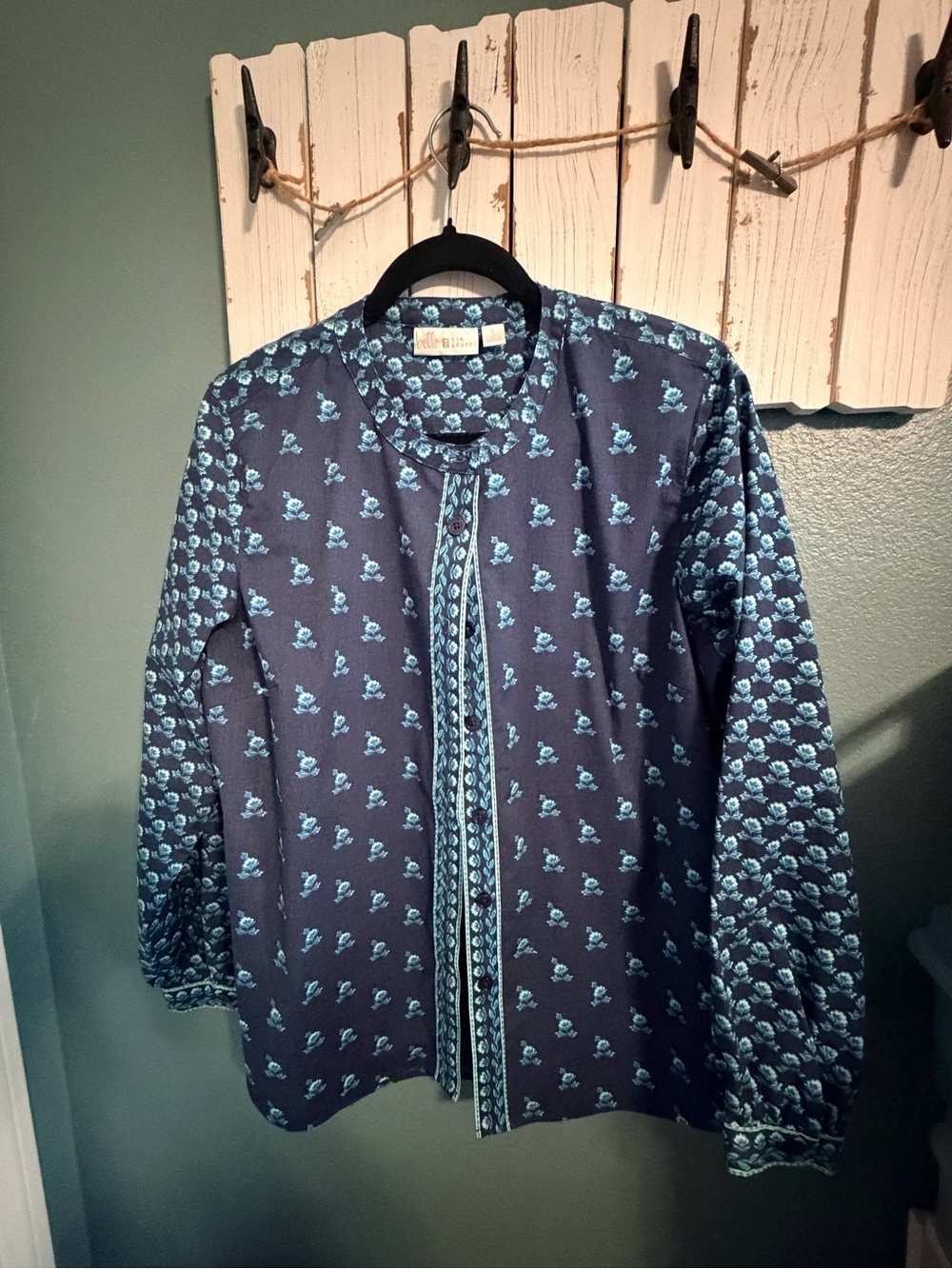 Belle by Kim Gravel Navy & Light Blue Printed Button-Front Shirt Jacket